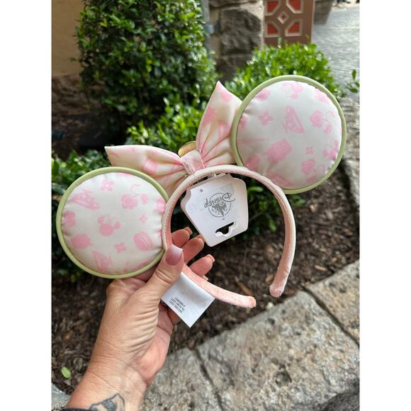 Disney Parks Epcot Paris France Macaroon Minnie Ears 2025 main image 5